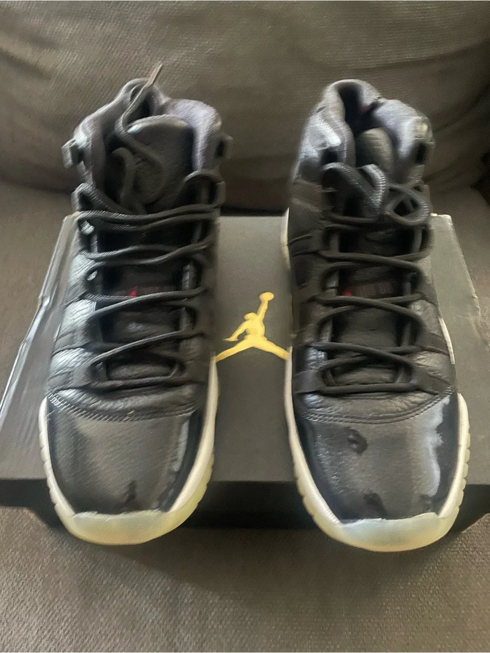 Jordan 11 retro size 5